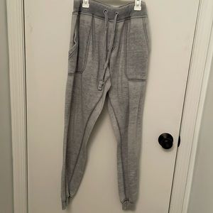 Women’s jogger sweatpants